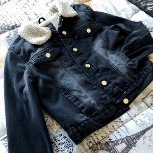 Black Denim jacket with fur